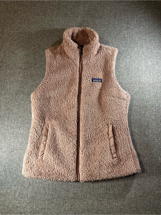 Patagonia Jackets & Blazers - Patagonia Women’s Sherpa Fleece Vest in Taupe